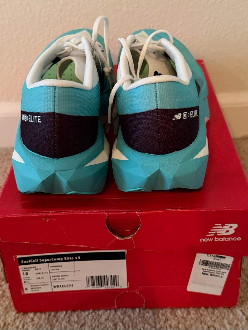Women’s New Balance FuelCell SuperComp Elite v4; Aqua/ White, Size 10M - Picture 2 of 8